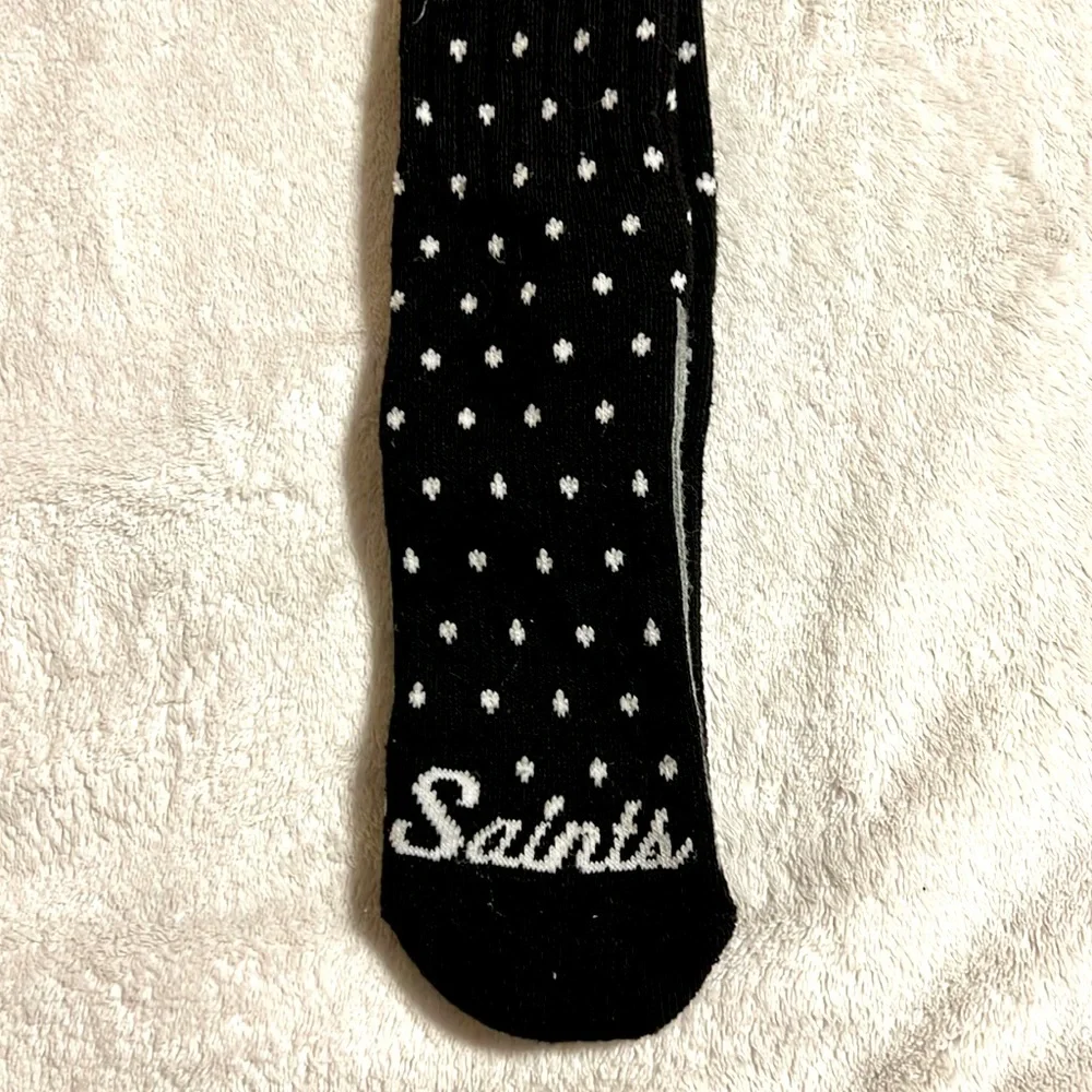 SAINTS Women’s Warm Long Tall Socks. Size 6-9. From NFL store. NWOT.